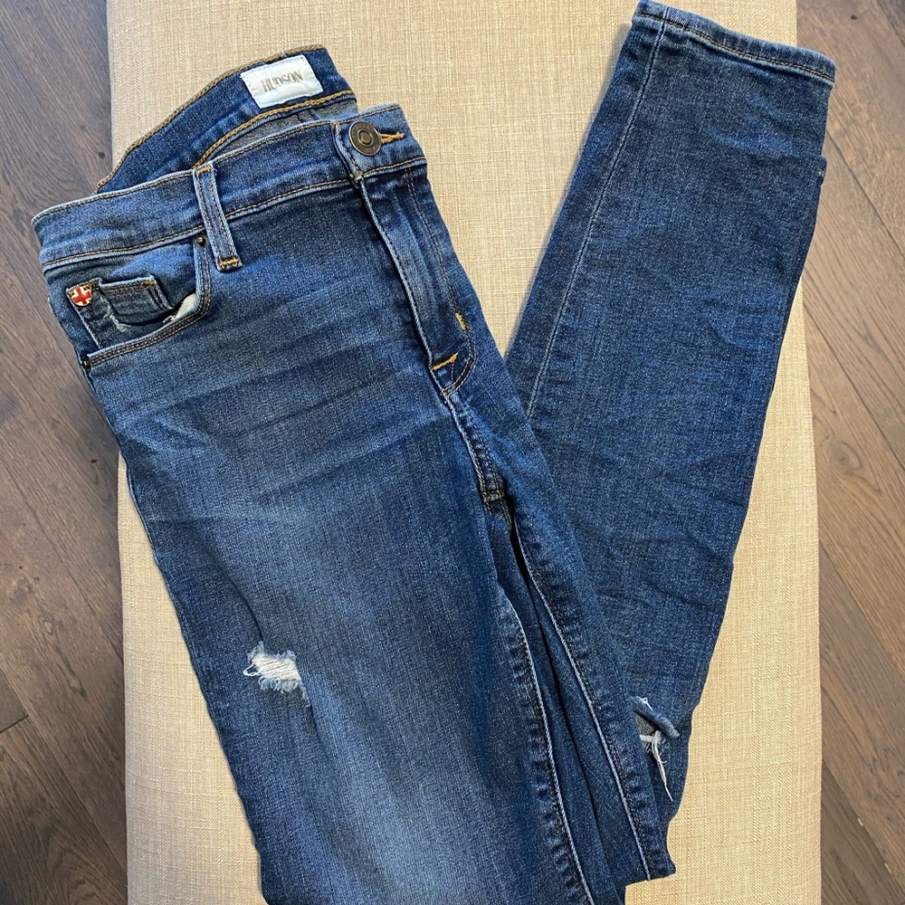 Hudson Krista Super Skinny Ripped Ankle Jeans